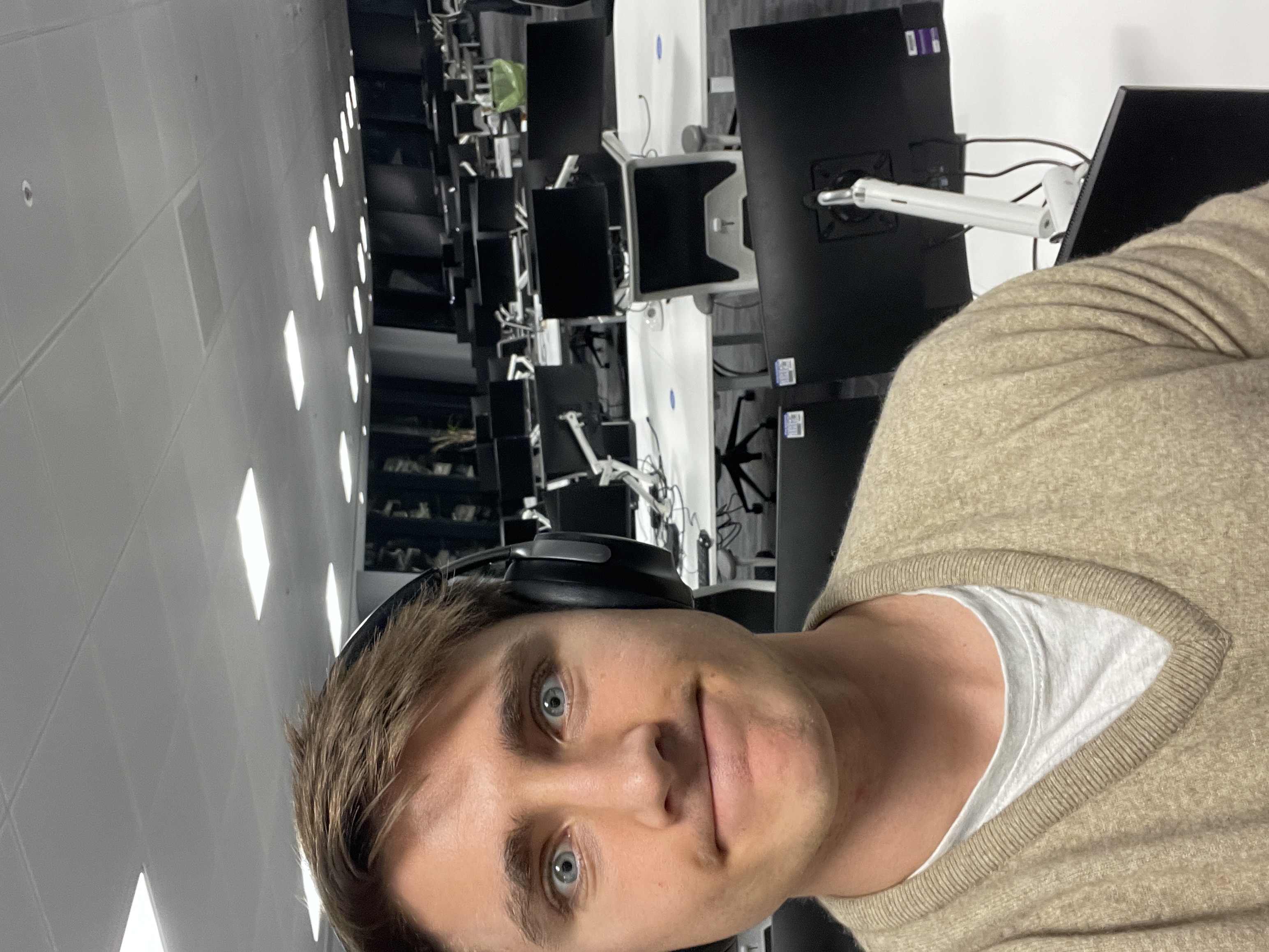 Late workday at the Worldpay office in London